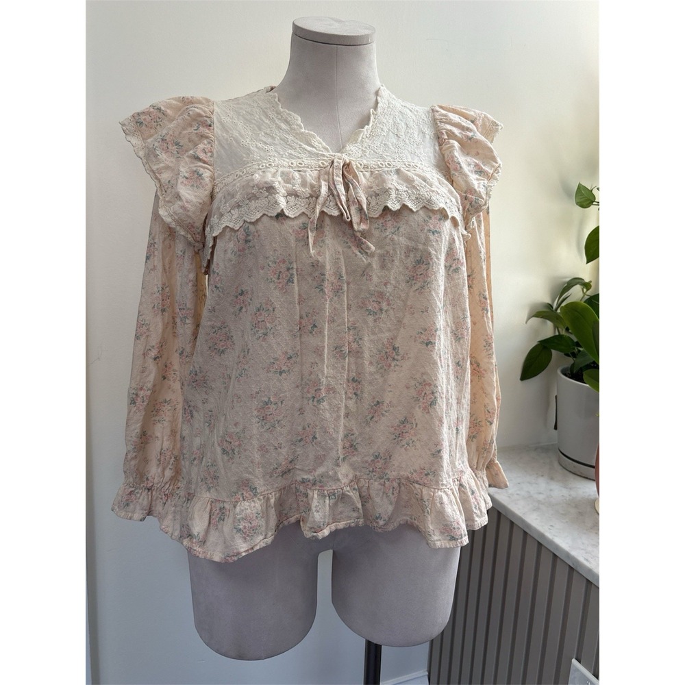 Mon Mode Haute  Couture ,Cottagecore , Coquette  Blouse